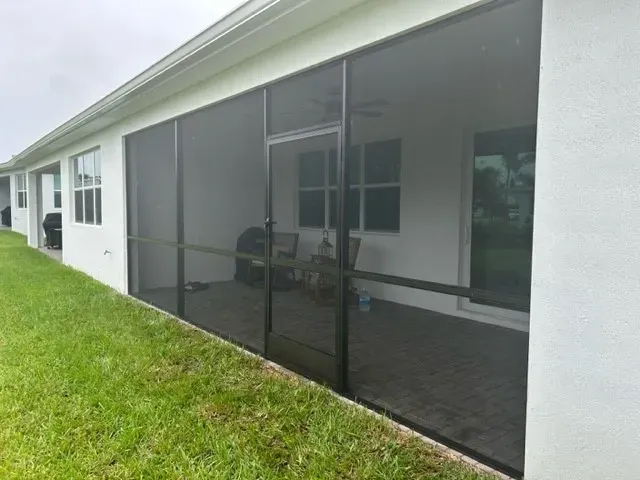 Screened In Porch Photo